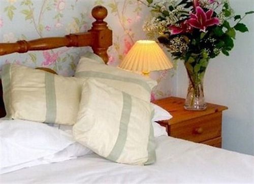 The Highdown Inn Totland Eksteriør billede